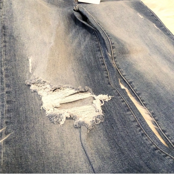 NWT Risen x Freckled Poppy Button Down Wide Leg Jeans Distressed Hem - Picture 9 of 10